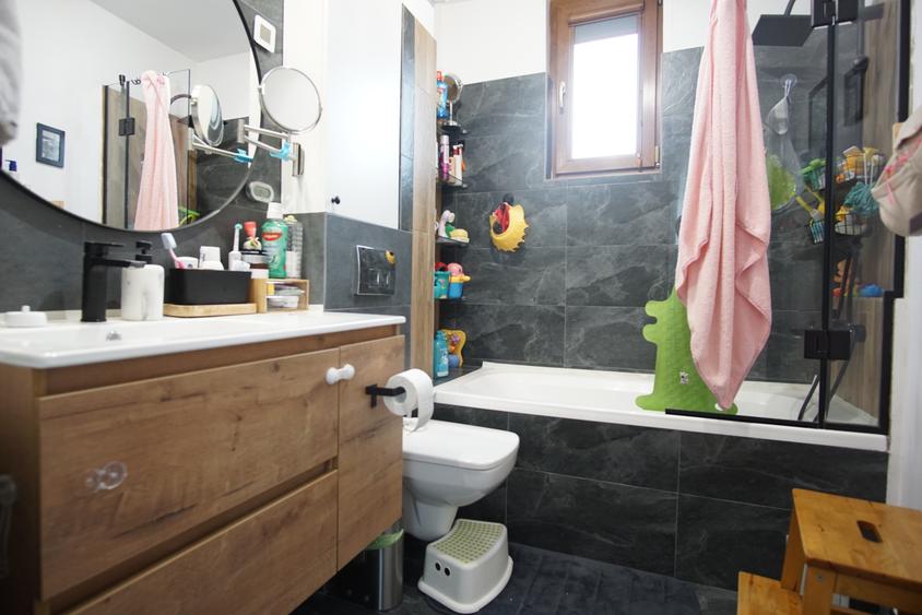 4 Camere Victoriei Bloc Nou-Boutique Parcare Singur pe Etaj Apartament Premium - 17