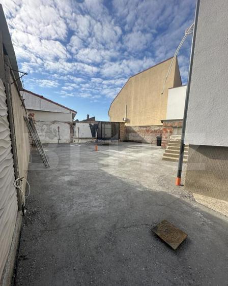 Casa tip D+P+E, 330 mp, 400 mp teren, zona Semicentrala - 3