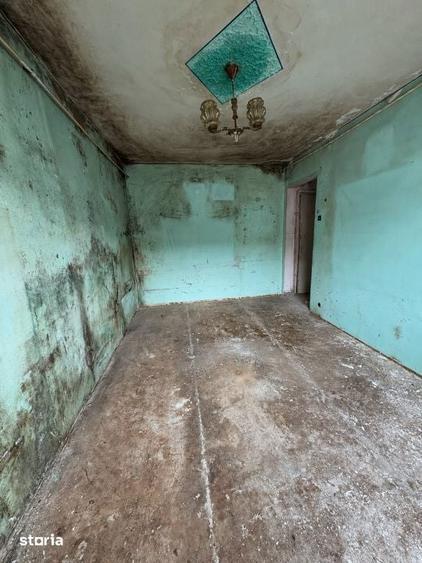 Garsoniera 4/4 in Cartierul Garii ideala pentru renovare, pret neg - 1