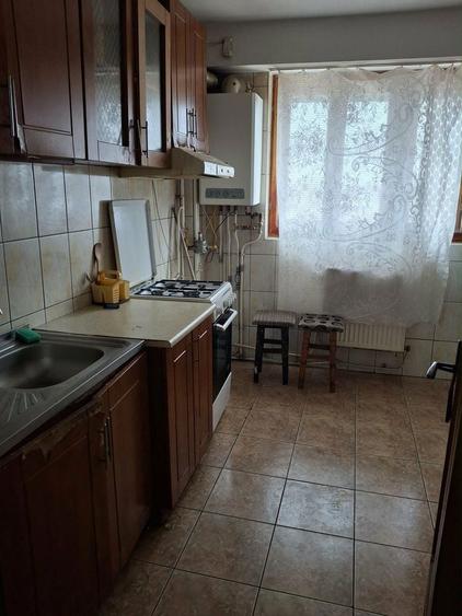 Inchiriez camera - 2