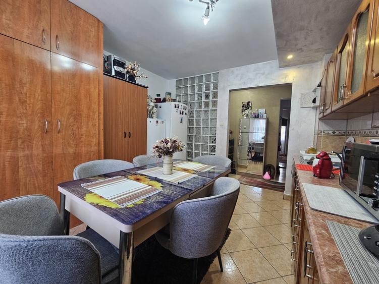 Apartament 3 camere,parter – Zona Piața Centrala - 18