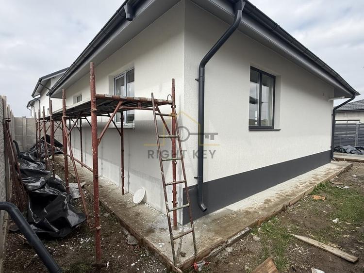 Casa Noua 3 Camere, Placa, STB in zona, Teren 280 mp, Comision 0% - 4