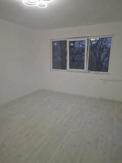 APARTAMENT 2 CAMERE COMPLET RENOVAT -MUTARE IMEDIATA - 1