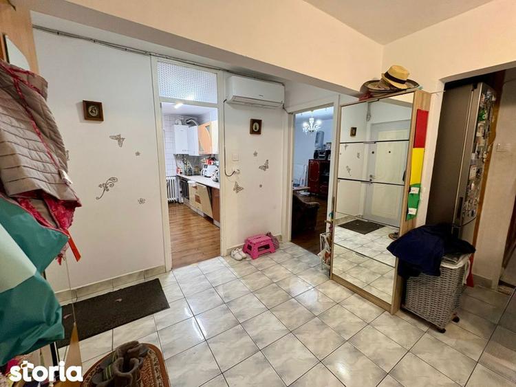 Apartament cu 4 camere decomandat, mobilat în Mărăști