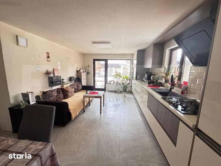Casa spatioasa + teren 2700 mp in zona Gaesti 3 dormitoare, garaj + s - 7