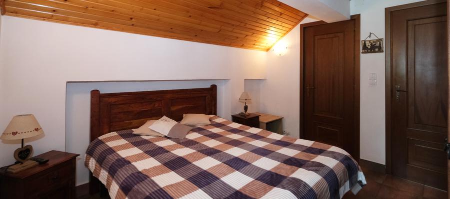 Vanzare 2 vile noi, mari superbe si 1905 mp teren la munte in Cheia Prahova - 22