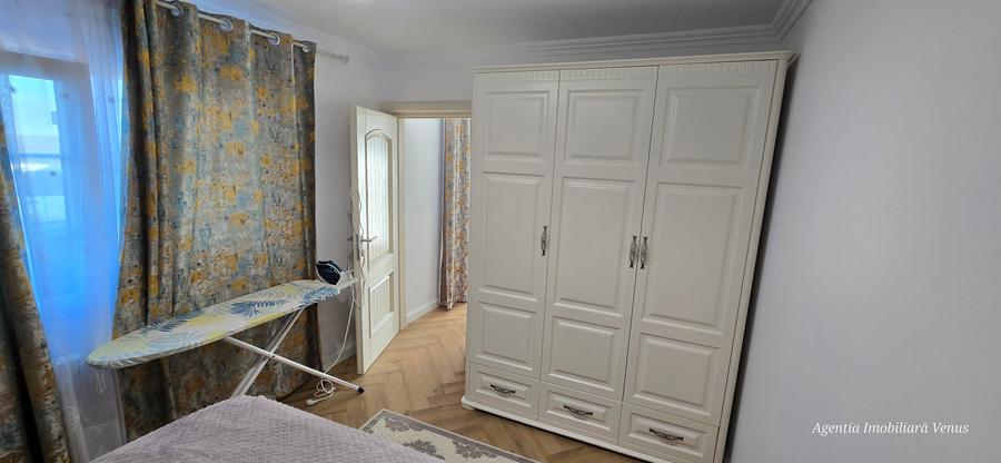 Casă individuală cu 2 camere cu Teren 680 Mp în Central