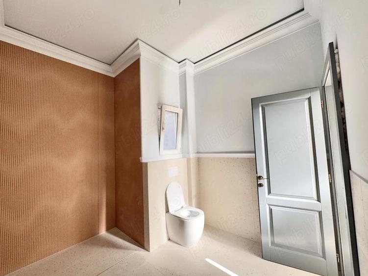 Apartament cu 3 camere semidecomandat în Central