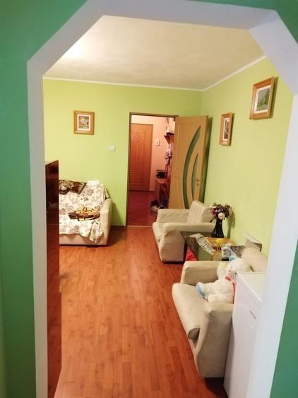 Apartament cu 2 camere semidecomandat în Lehnești