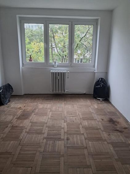 Apartament cu 2 camere semidecomandat în Dristor