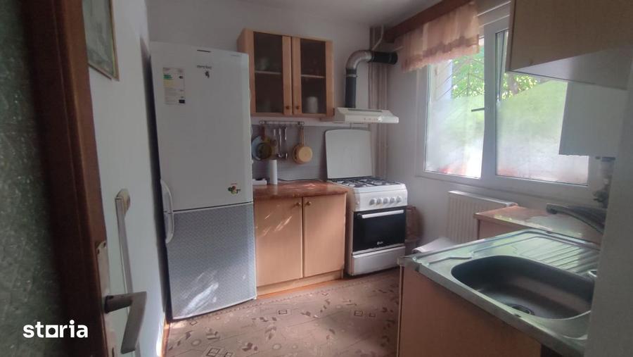 Garsonieră în Micro 40