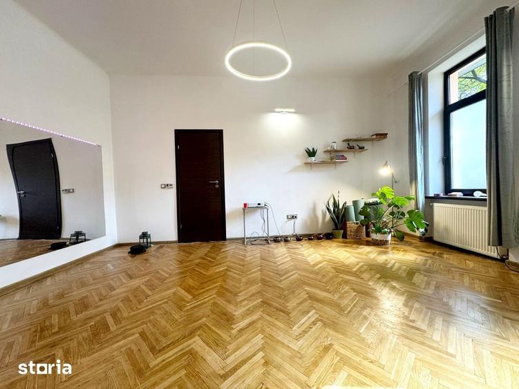Apartament cu 2 camere, mobilat în Central