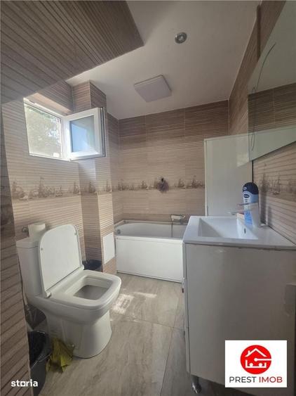 Casă cu 4 camere în Pănet