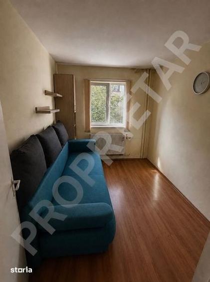Apartament cu 3 camere semidecomandat în Mărăști