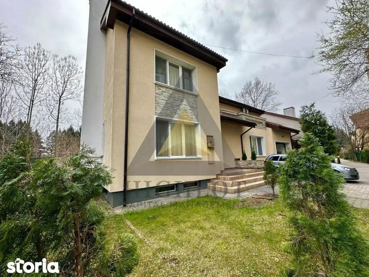 Casă cu 7 camere cu Teren 700 Mp în Băneasa
