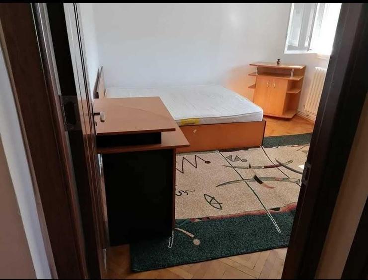 Apartament cu 2 camere semidecomandat în Decebal