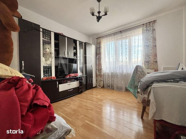 Casă cu 3 camere în Sânnicoară
