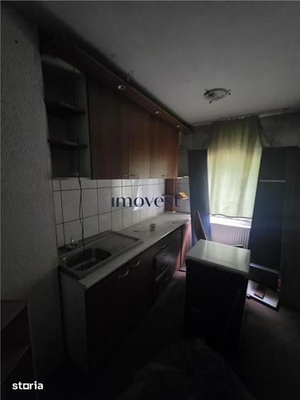 Apartament cu 2 camere semidecomandat în Micro 16