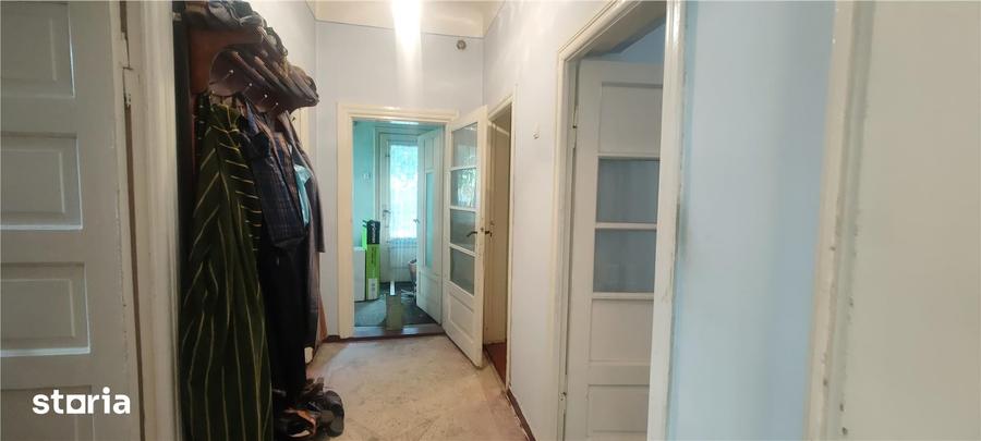 Casă cu 2 camere cu Teren 377 Mp în Gară