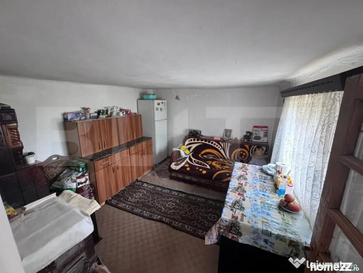 Casă cu 5 camere cu Teren 1400 Mp în Central