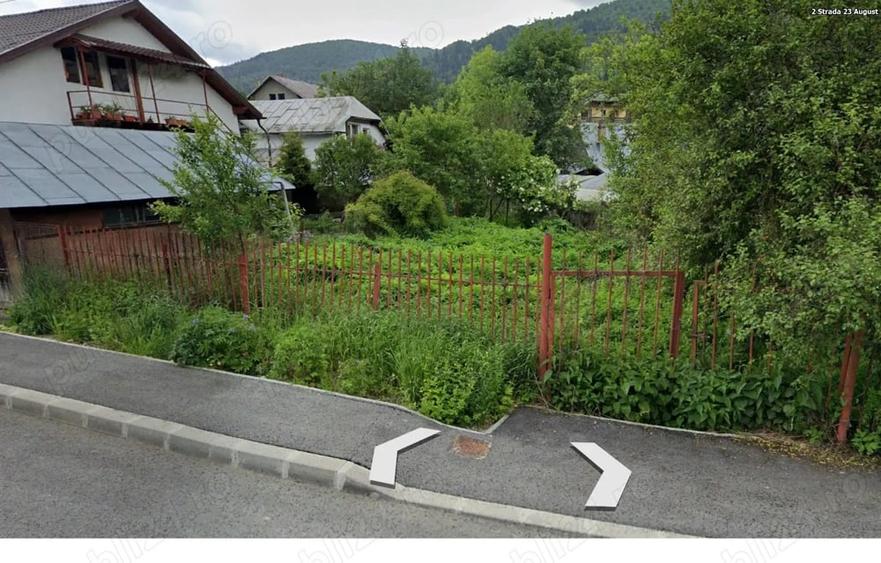 Teren de 168 mp, în Central