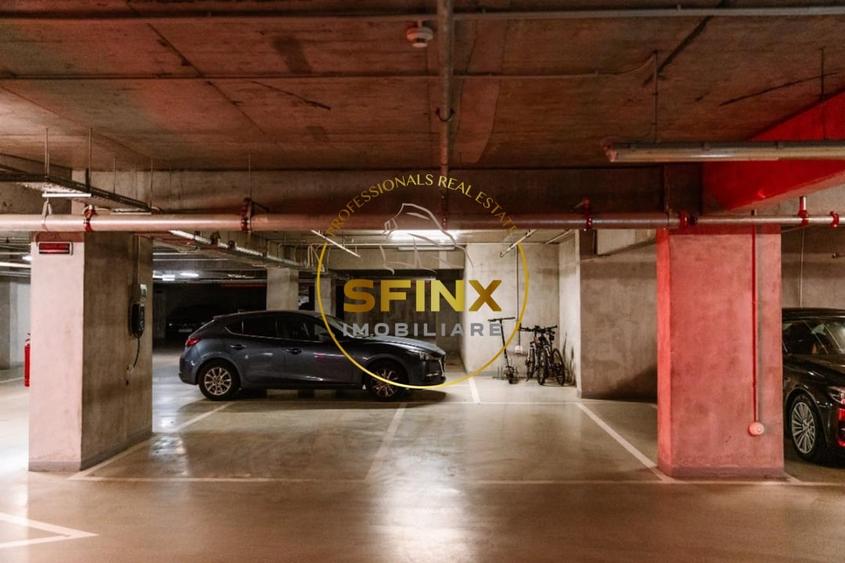 Apartament cu 3 camere semidecomandat, mobilat în Unirii