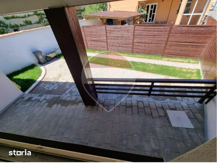 Casă cu 5 camere cu Teren 300 Mp în Central