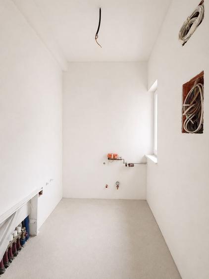 Duplex cu 4 camere cu Canalizare în Moșnița Nouă