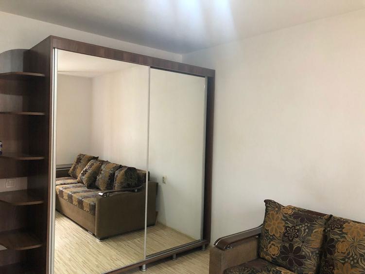 Inchiriez garsoniere - 4