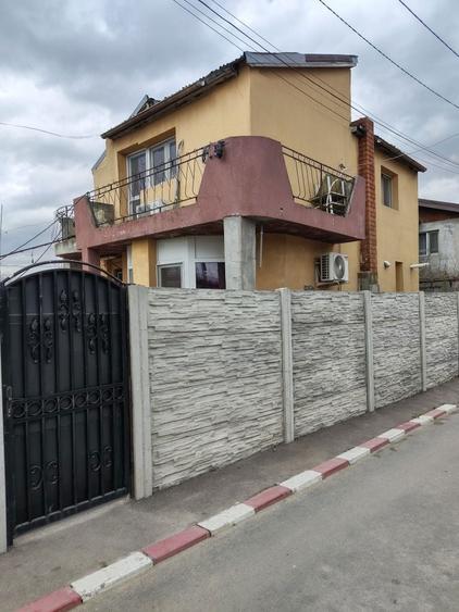 Casa de vanzare .. - 1