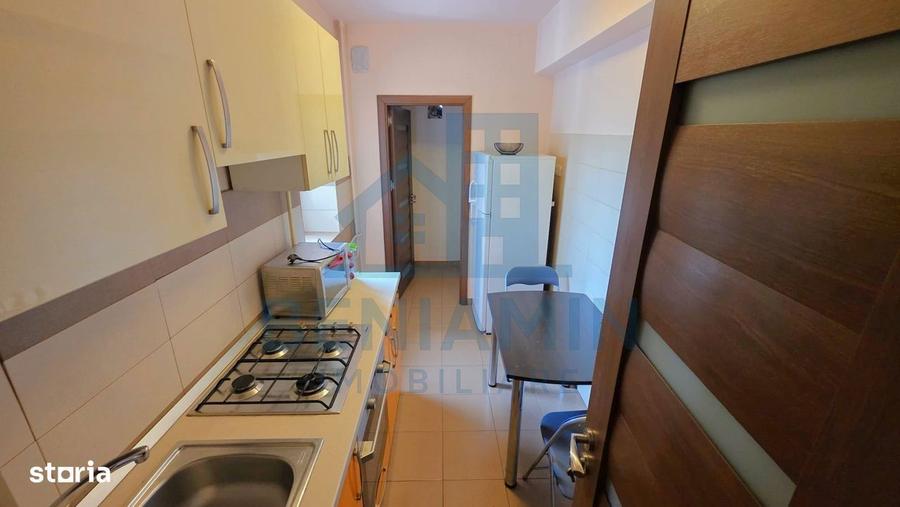 Garsoniera centrala langa Patria -mobilata -utilata -lift - 4