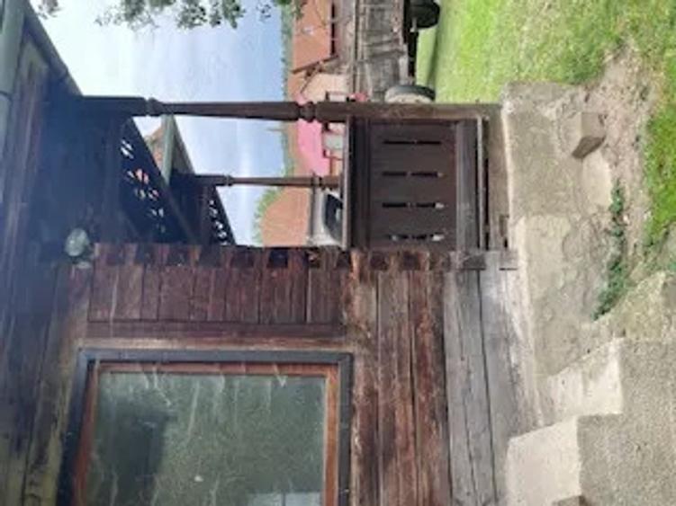 Casa tradi?ionala din lemn - 7