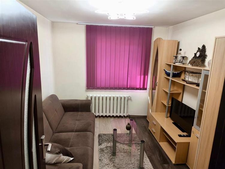 Apartament 3 Camere Zona Tractorul - 4