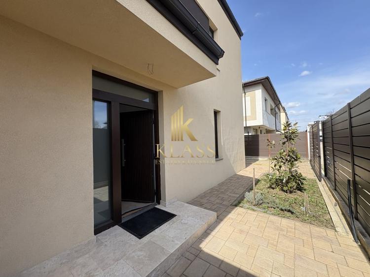 Vila lux tip duplex 5 camere Otopeni de vanzare - 13