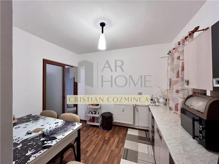 Apartament 2 camere decomandat, Democratiei, Ploiesti - 14