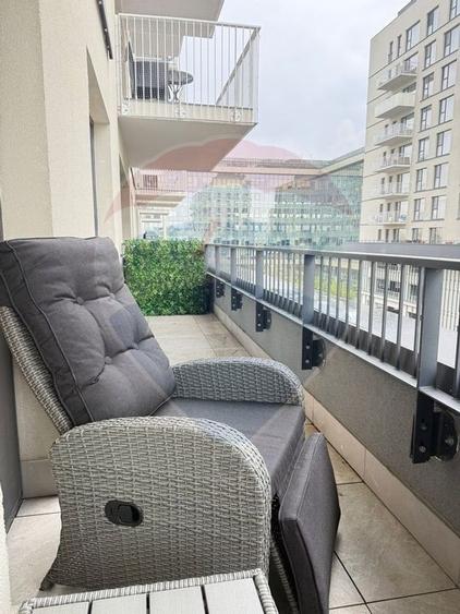 Apartament cu 2 camere de închiriat în Silk District - 13