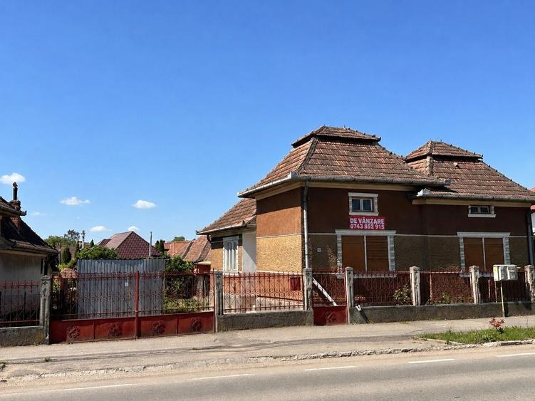 Casa de vanzare - 1