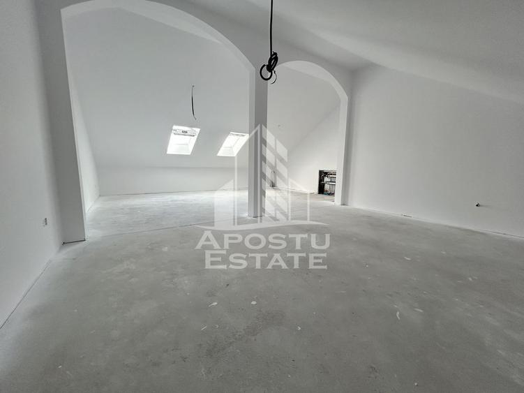 Vand apartament in triplex P+E+M, proiect deosebit, la al... - 6