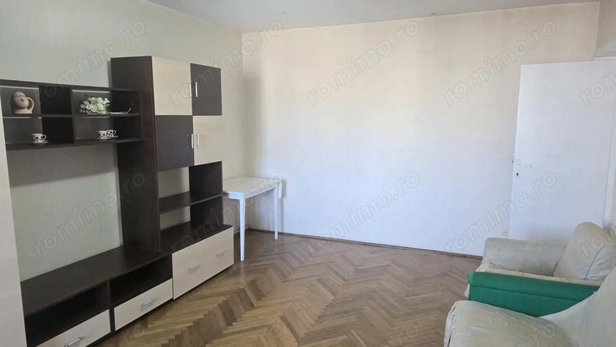 Vand apartament 2 camere decomandat in Deva, Bld. Balcescu (intersectie cu 22 Decembrie), - 2