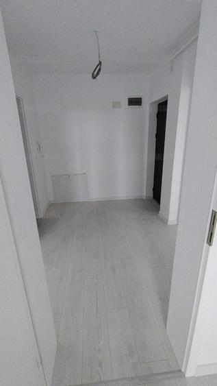  Apartament 2 camere - decomandat - dresing - 85.000 euro  - 13