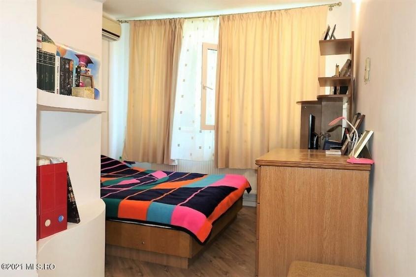 Mamaia Nord - Langa Mare, pensiune la cheie, 11 camere, 9 bai! - 43