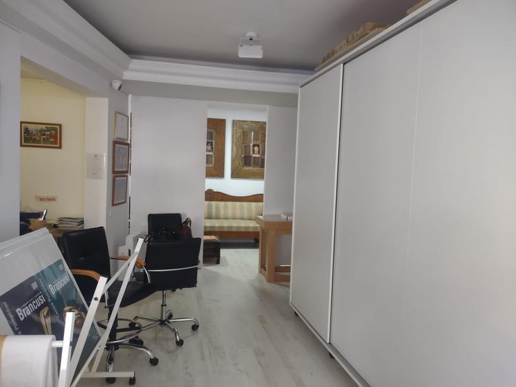 SPATIU COMERCIAL IDEAL PENTRU INVESTITIE - 14
