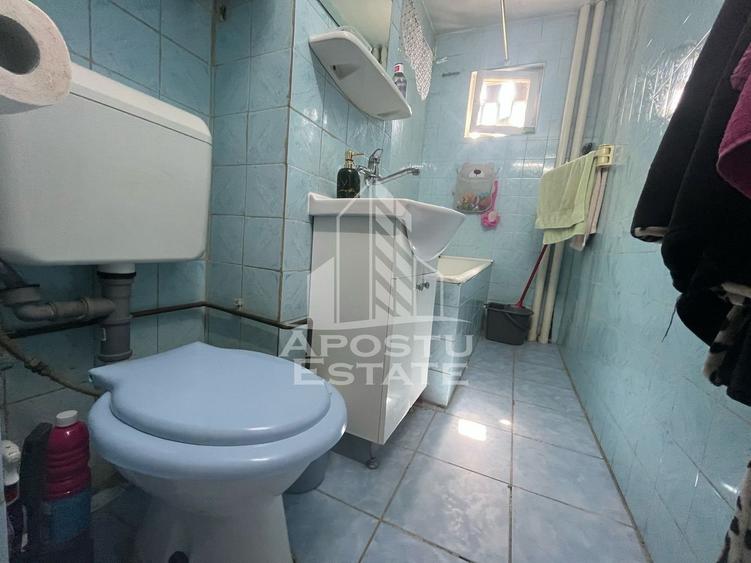 Apartament cu 3 camere, semidecomandat, etajul 2, zona Dambovita - 8