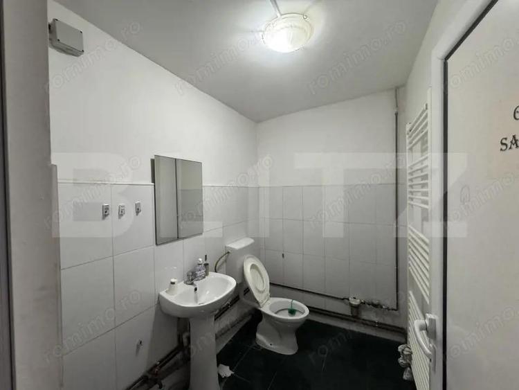 Spatiu comercial, 74 mp, Rovinari - 2