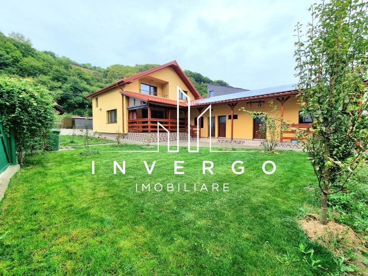 Casa, 6 camere,  de vânzare, în Floresti - 1