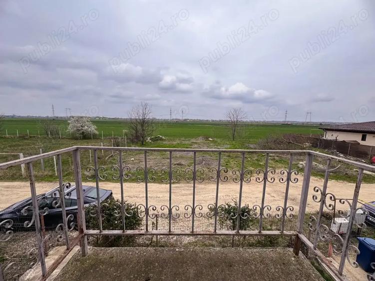 Vand schimb cu ap individuala P+1+pod cu incalzire pe gaz, Dumitrana Magurele la pret de apartament - 3