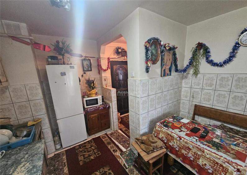 Resita, 2 Cam. Cf. 1, Mobilat Utilat, Bulevard, Micro 2 - 18