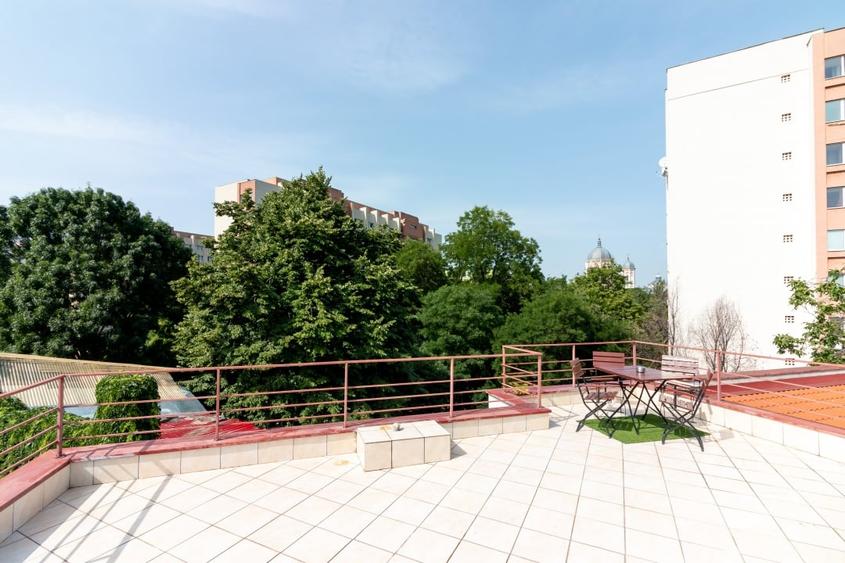 Com0%| Cladire multifunctionala Unirii– Hotel Piri | 9 studiouri independente - 16