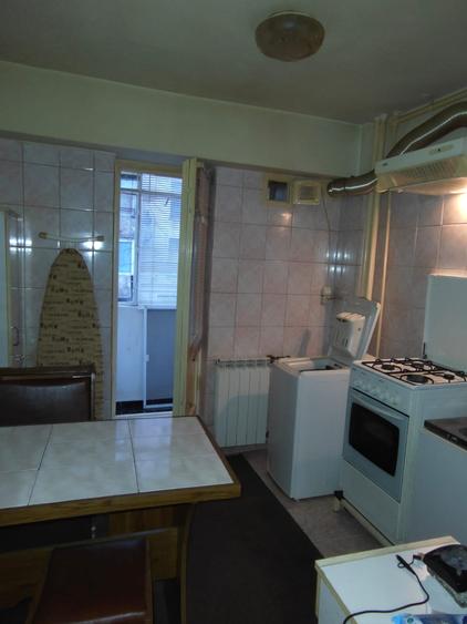 Garsoniera Timpuri Noi, stradal, 5 minute de metrou, mobilata si utilata complet - 13