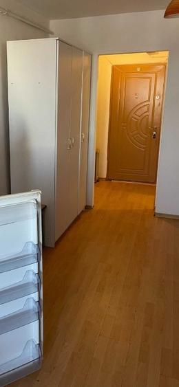 Garsoniera toate dotarile- Tractorul- langa Coresi Mall - 4